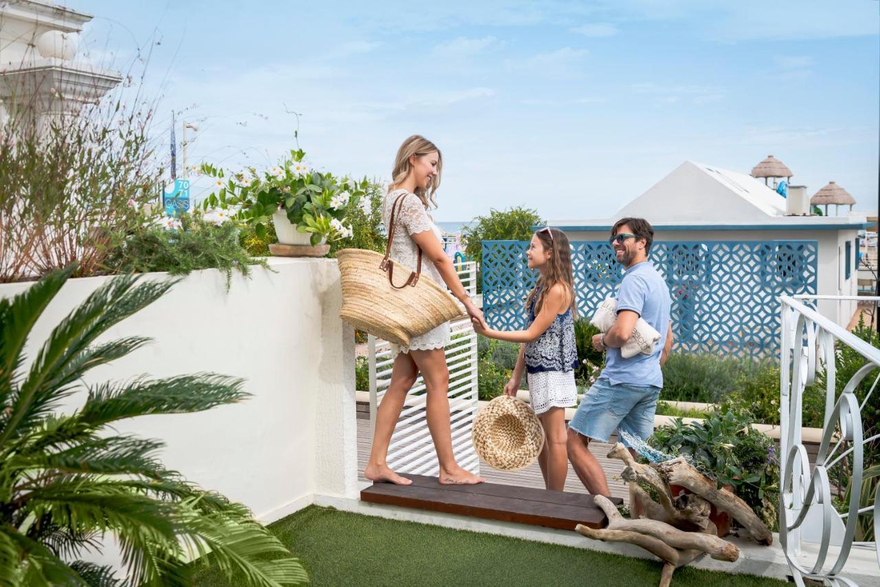 Luxor Beach Boutique Hotel Cattolica Eksteriør billede