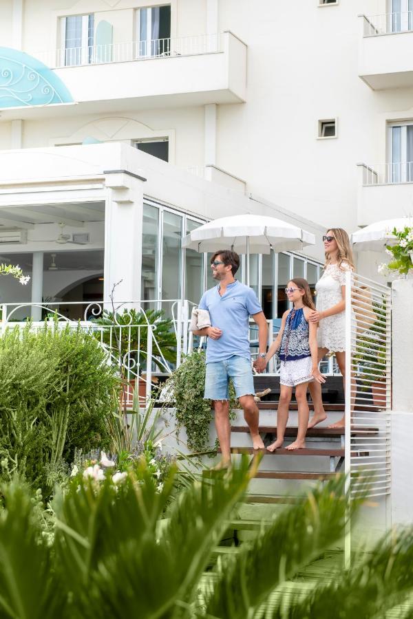 Luxor Beach Boutique Hotel Cattolica Eksteriør billede