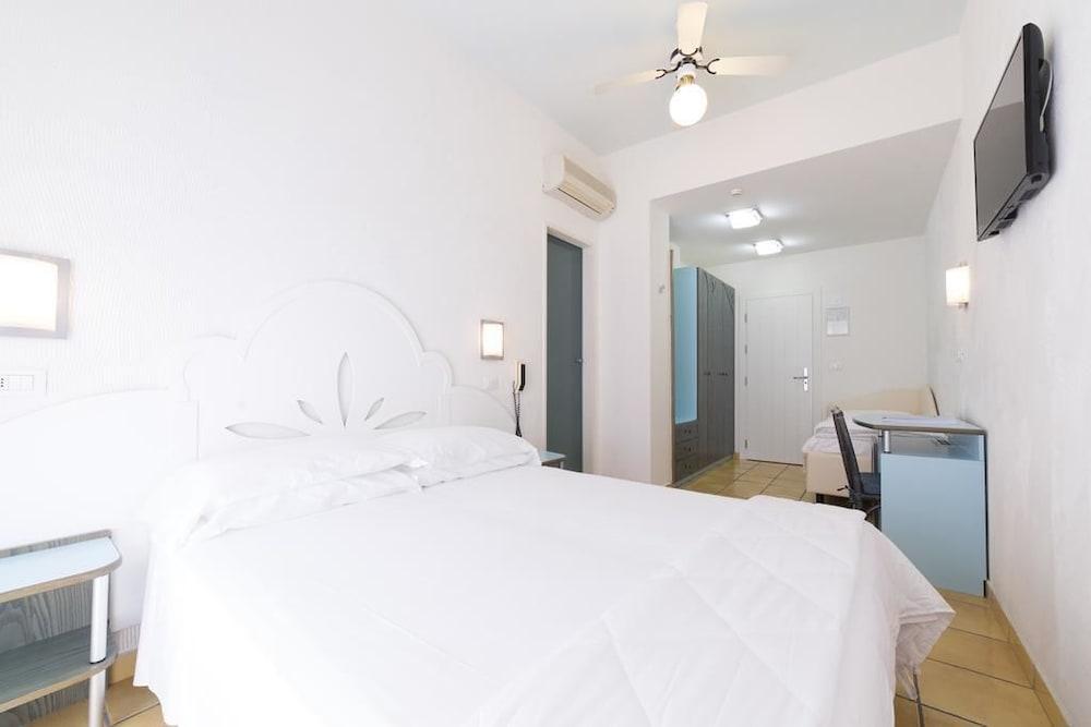 Luxor Beach Boutique Hotel Cattolica Eksteriør billede