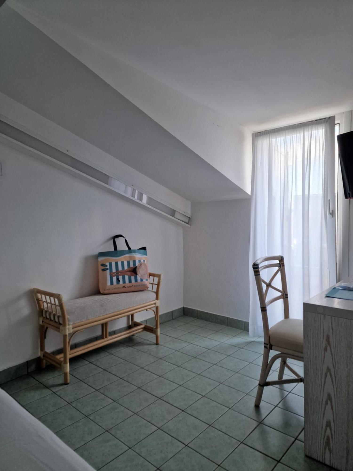Luxor Beach Boutique Hotel Cattolica Eksteriør billede