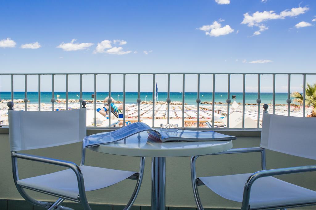 Luxor Beach Boutique Hotel Cattolica Eksteriør billede